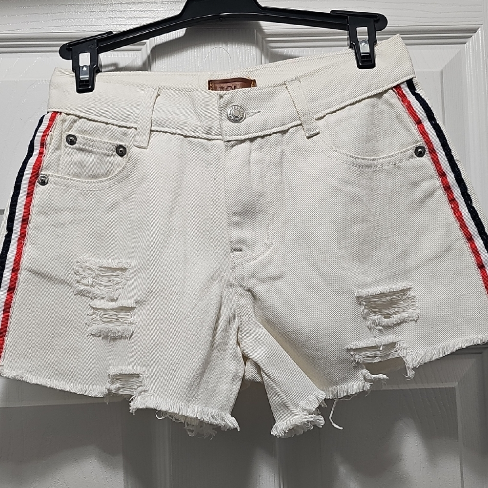 POL White and Red‎ Distressed Jean Shorts with Frayed Hem Perfect For July 4th!